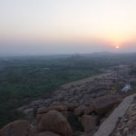 インドの世界遺産ハンピ村　マタンガの丘の行き方（直登・寺院・アチュータラヤテンプルの３ルート）