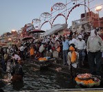 インド　ヴァラナシ　シヴァ神の大祭「マハー・シヴァ・ラートリ」