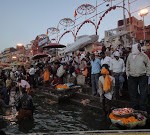 インド　ヴァラナシ　シヴァ神の大祭「マハー・シヴァ・ラートリ」