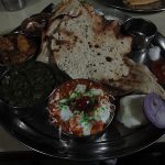 インド　ヴァラナシの老舗ベジタリアン料理店「Keshari Restaurant」
