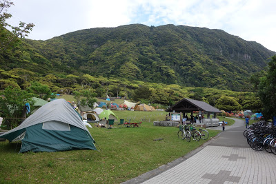 自転車テントツーリングで行く「伊豆七島　新島」