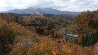 栗駒山　紅葉三段染めヒルクライム（一ノ関～須川～川原毛地獄～三関）