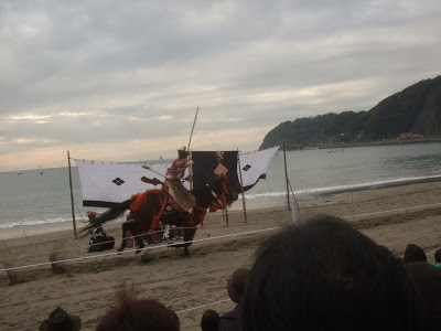 逗子海岸の流鏑馬（神奈川県　三浦半島）